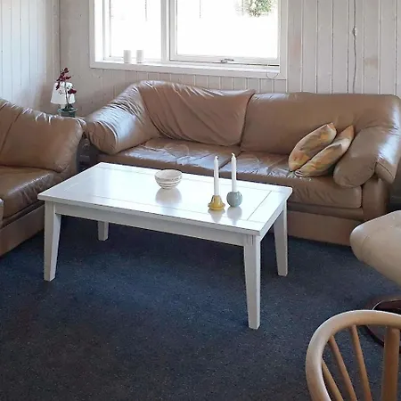 Three-bedroom Holiday In Storvorde 14 Vakantiehuis Egense